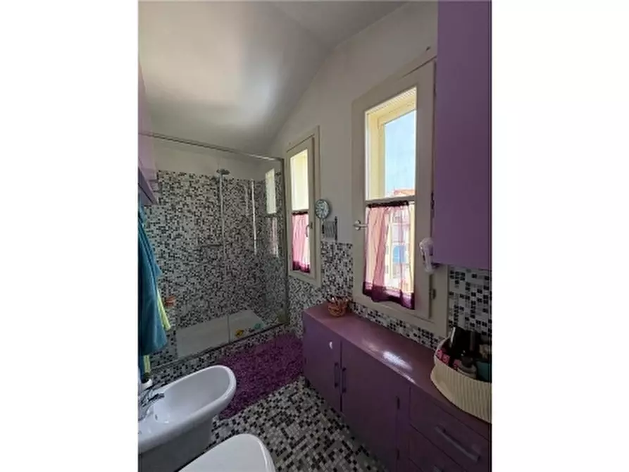 Immagine 14 di Appartamento in vendita  a Firenze