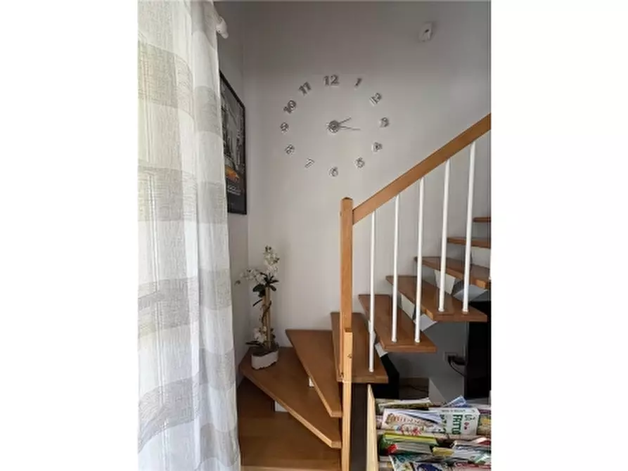 Immagine 33 di Appartamento in vendita  a Firenze