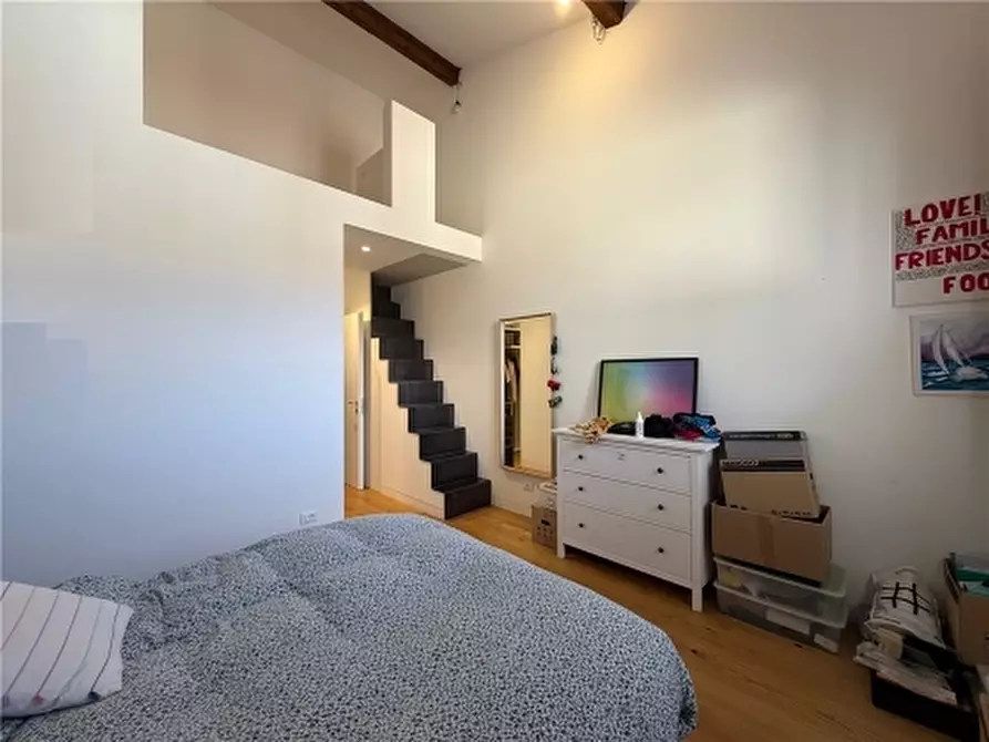 Immagine 13 di Appartamento in vendita  a Firenze