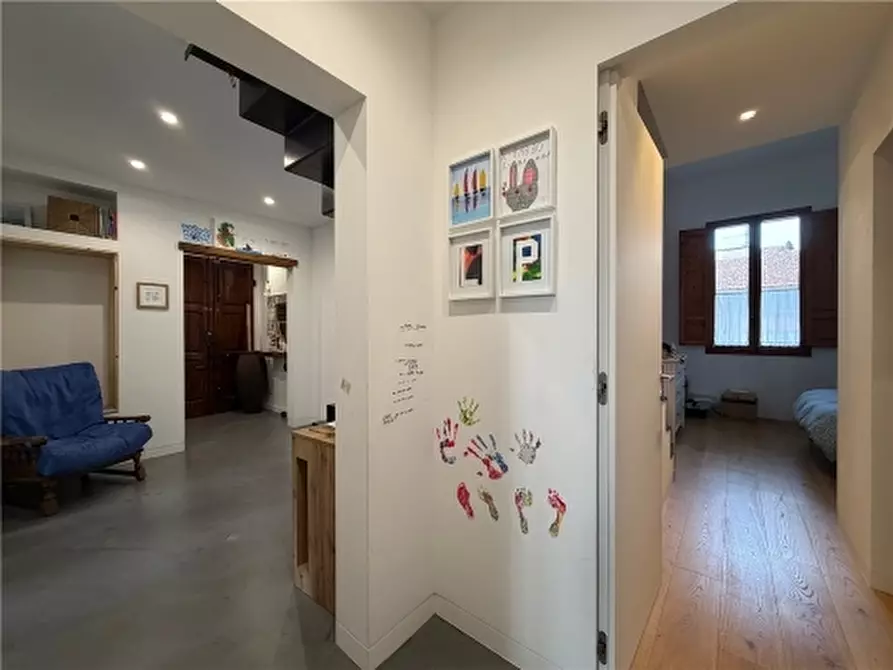 Immagine 23 di Appartamento in vendita  a Firenze