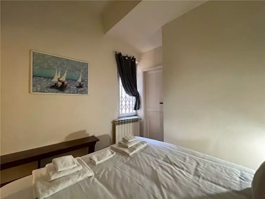 Immagine 13 di Appartamento in vendita  a Firenze