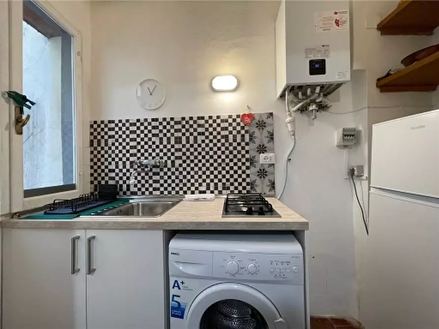 Immagine 17 di Appartamento in vendita  a Firenze