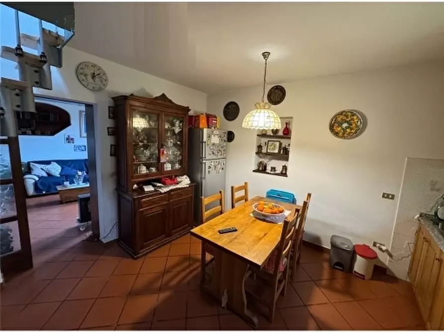 Immagine 7 di Appartamento in vendita  a Signa