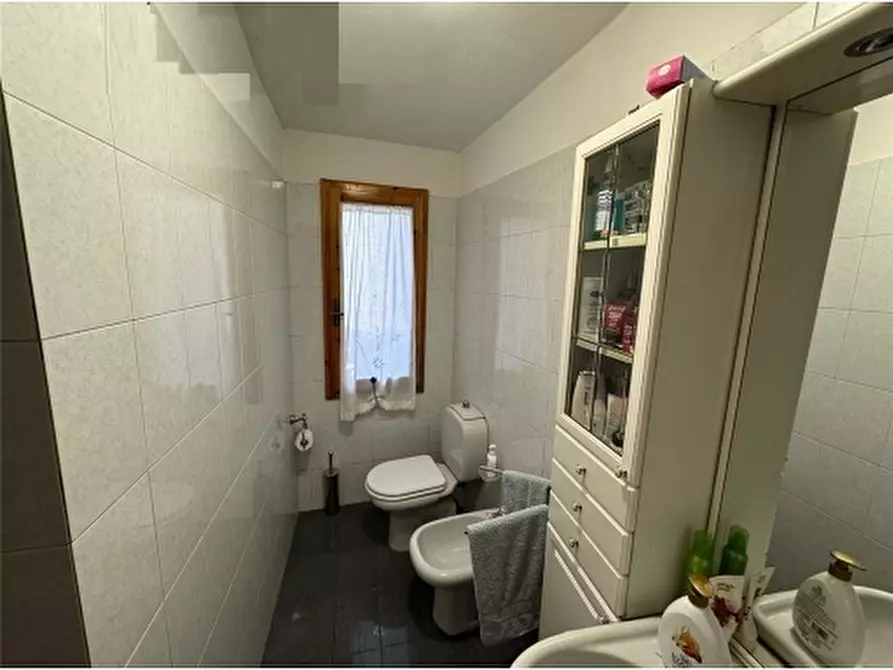 Immagine 15 di Appartamento in vendita  a Signa