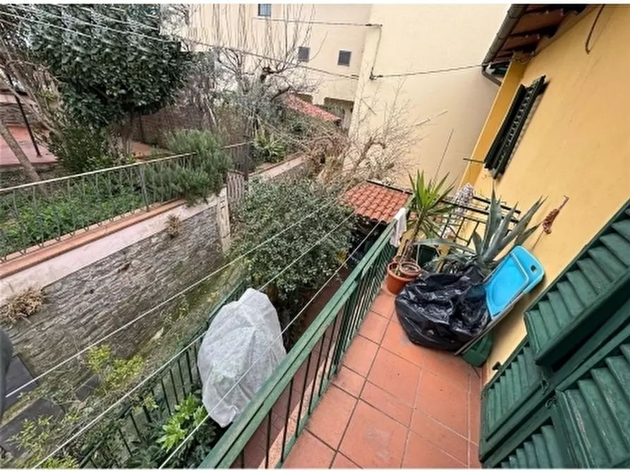 Immagine 16 di Appartamento in vendita  a Signa