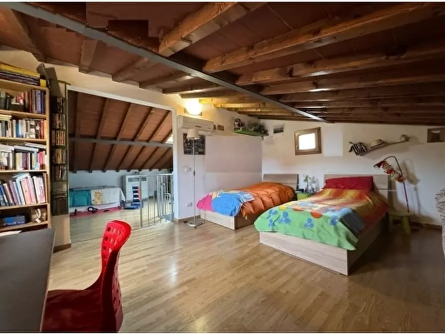 Immagine 18 di Appartamento in vendita  a Signa