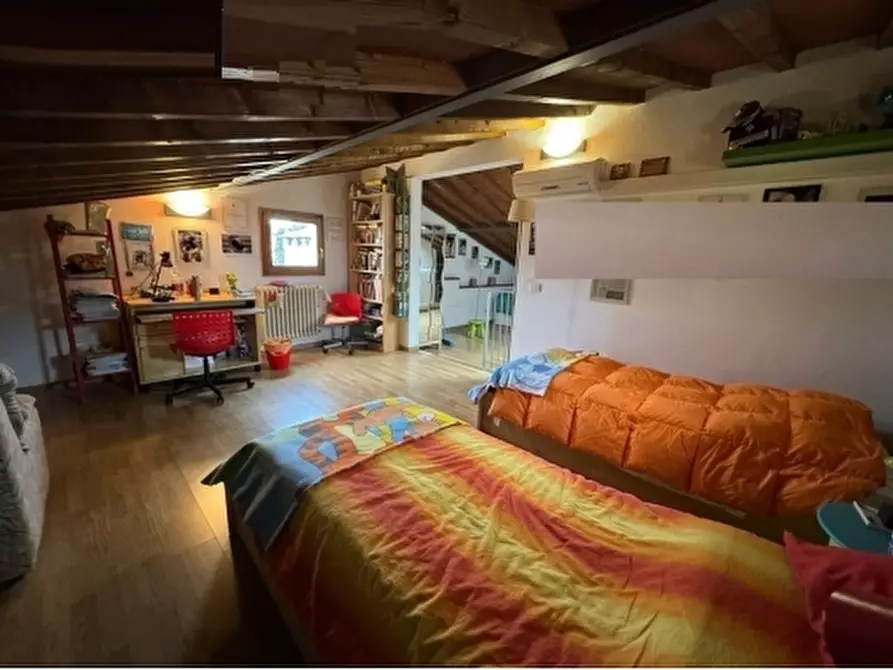 Immagine 19 di Appartamento in vendita  a Signa