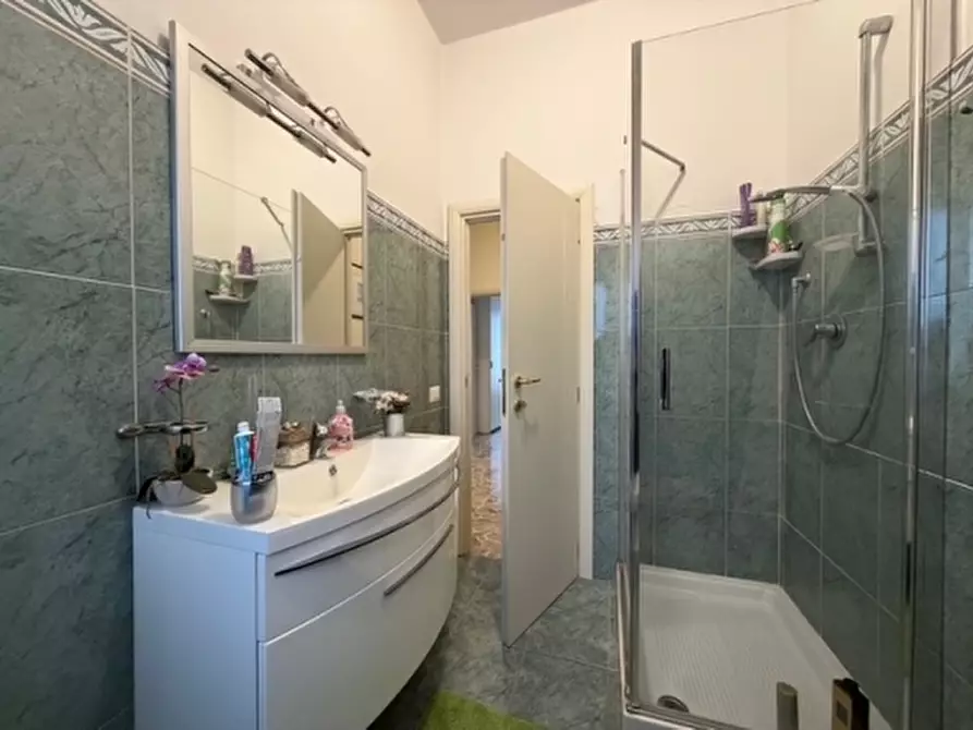 Immagine 34 di Appartamento in vendita  a Firenze