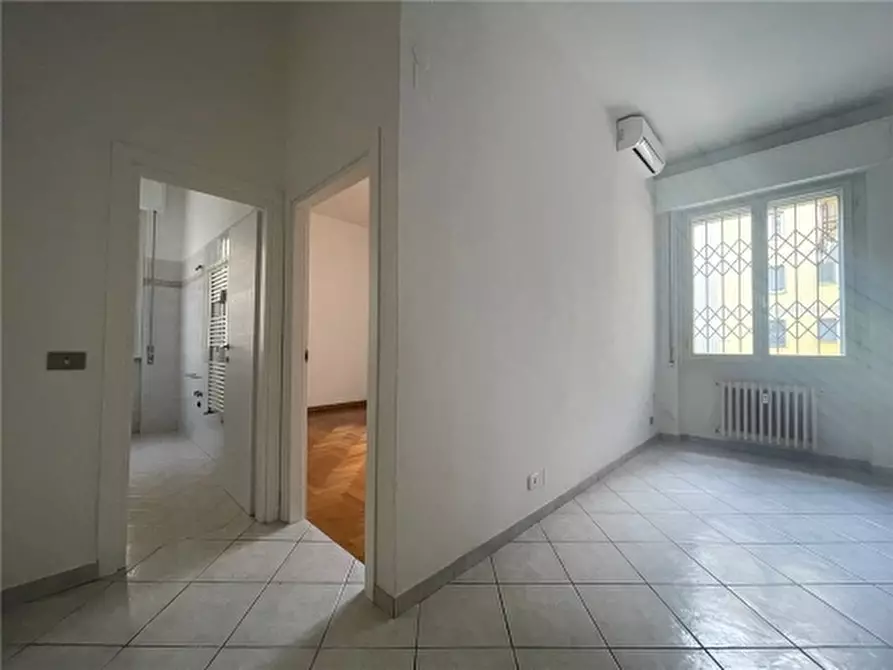 Immagine 8 di Appartamento in vendita  a Scandicci