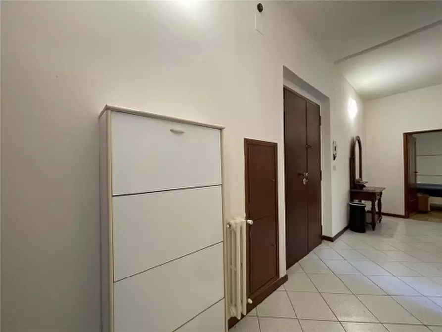 Immagine 3 di Appartamento in vendita  a Firenze