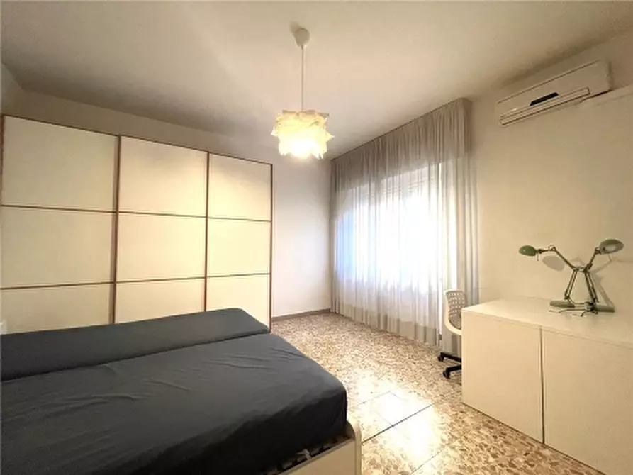 Immagine 6 di Appartamento in vendita  a Firenze