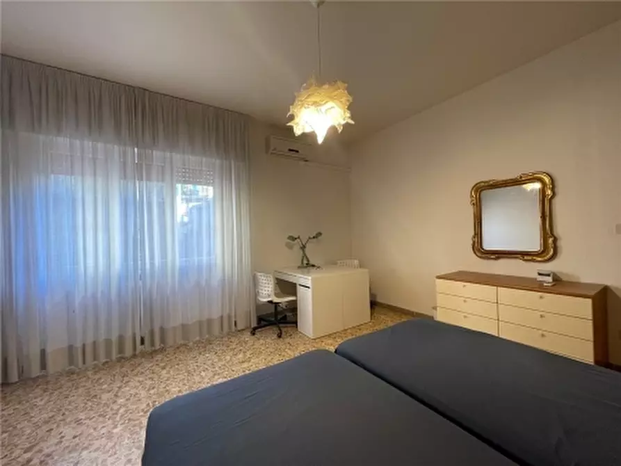 Immagine 16 di Appartamento in vendita  a Firenze