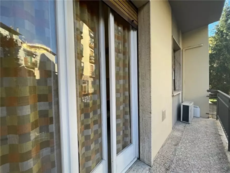 Immagine 17 di Appartamento in vendita  a Firenze