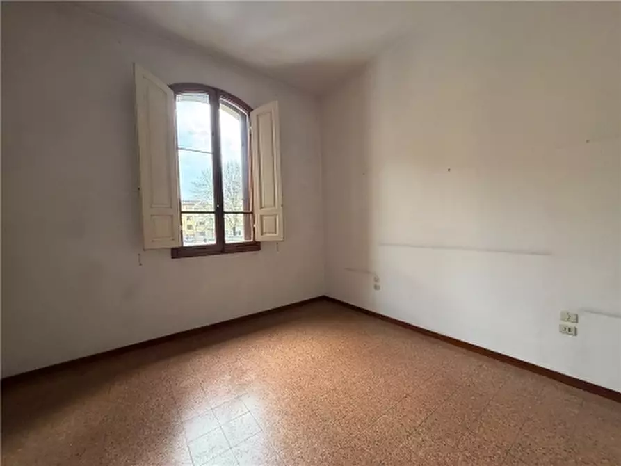 Immagine 5 di Appartamento in vendita  a Firenze