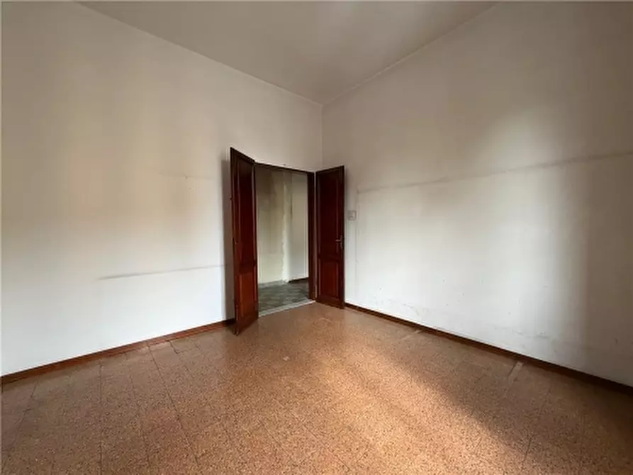 Immagine 9 di Appartamento in vendita  a Firenze