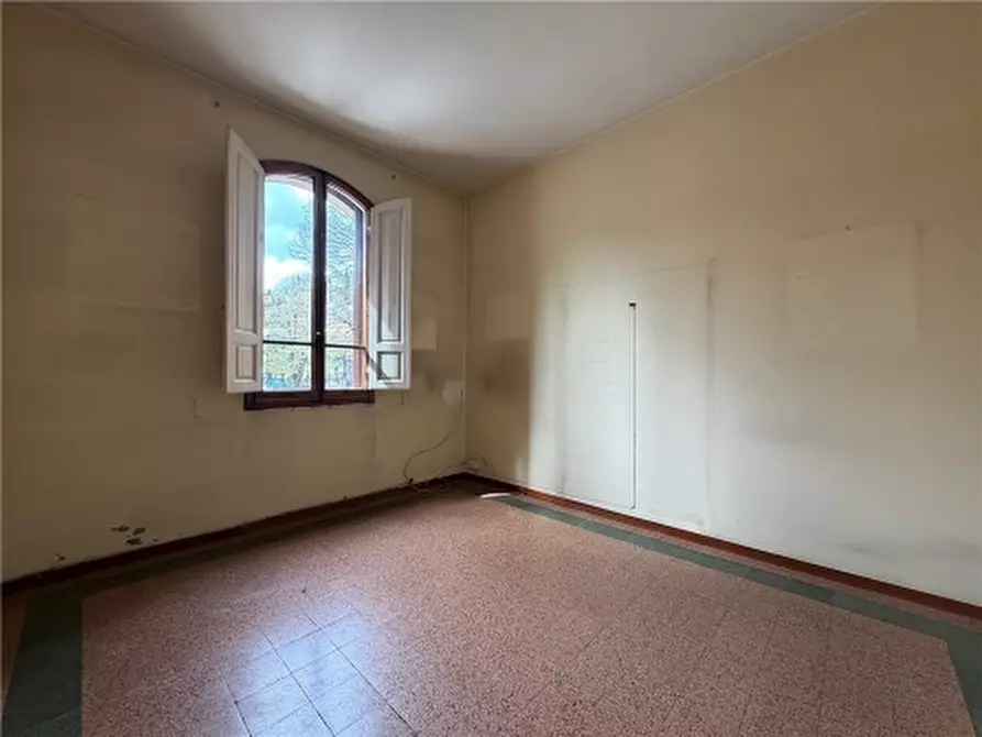 Immagine 14 di Appartamento in vendita  a Firenze