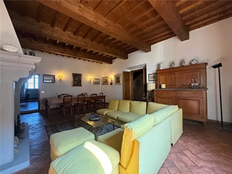 Immagine 3 di Appartamento in vendita  a Scandicci