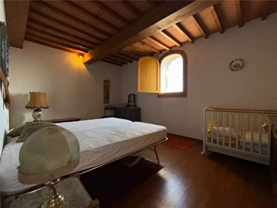 Immagine 10 di Appartamento in vendita  a Scandicci