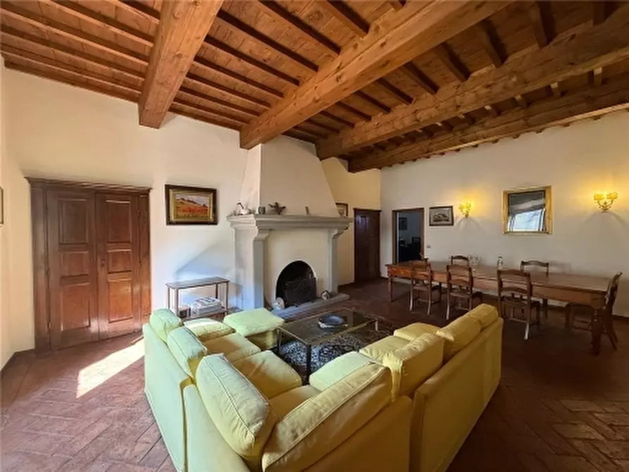 Immagine 25 di Appartamento in vendita  a Scandicci