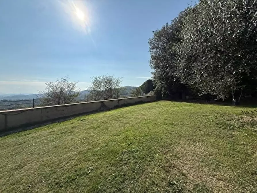 Immagine 27 di Appartamento in vendita  a Scandicci