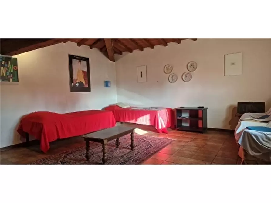 Immagine 34 di Appartamento in vendita  a Scandicci