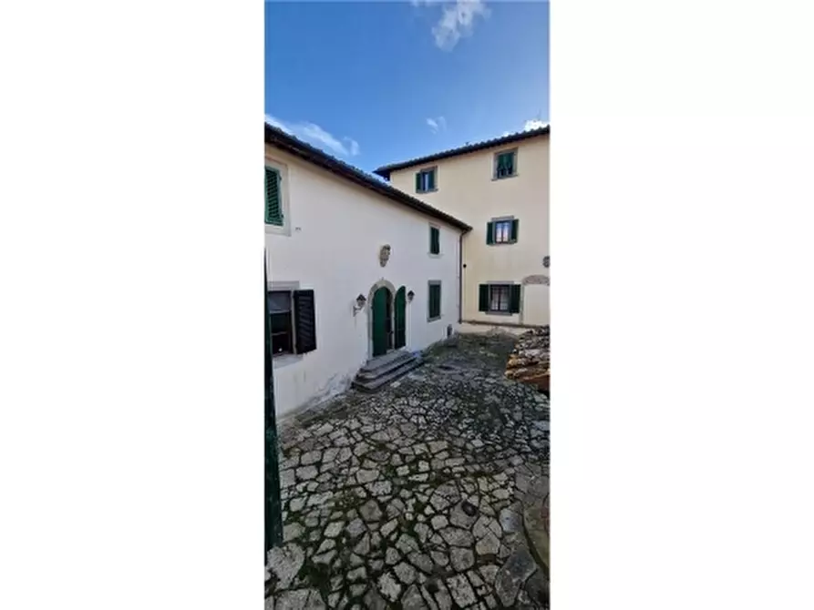 Immagine 35 di Appartamento in vendita  a Scandicci