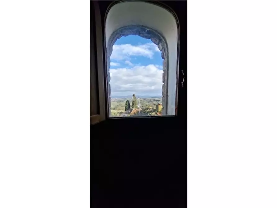 Immagine 37 di Appartamento in vendita  a Scandicci