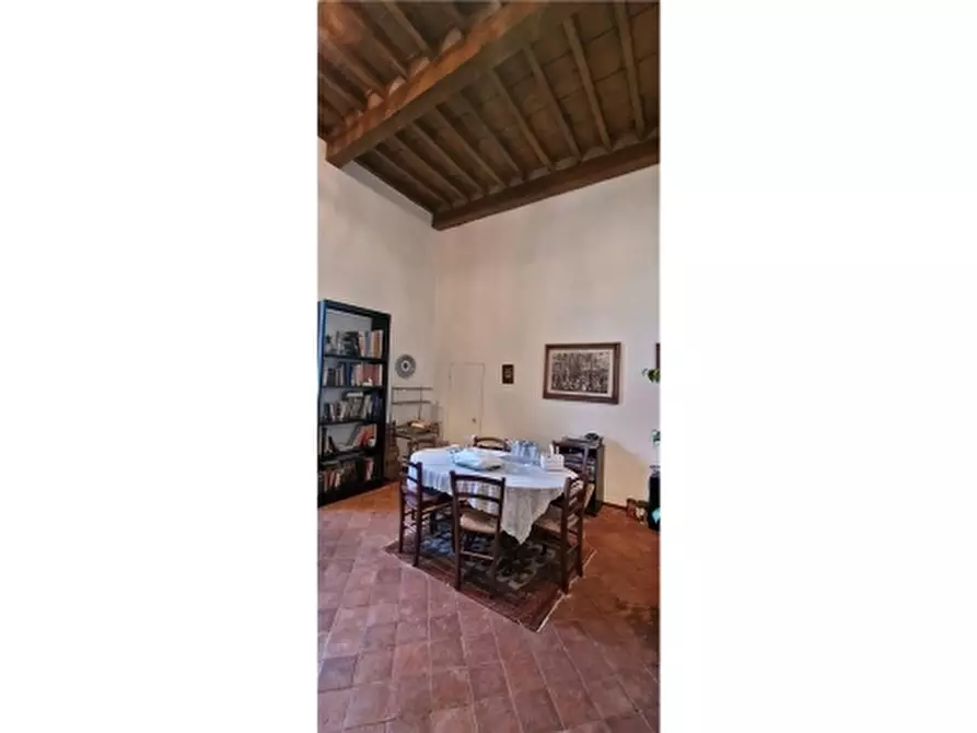 Immagine 40 di Appartamento in vendita  a Scandicci