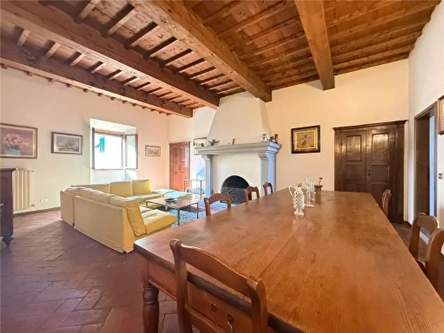 Immagine 58 di Appartamento in vendita  a Scandicci