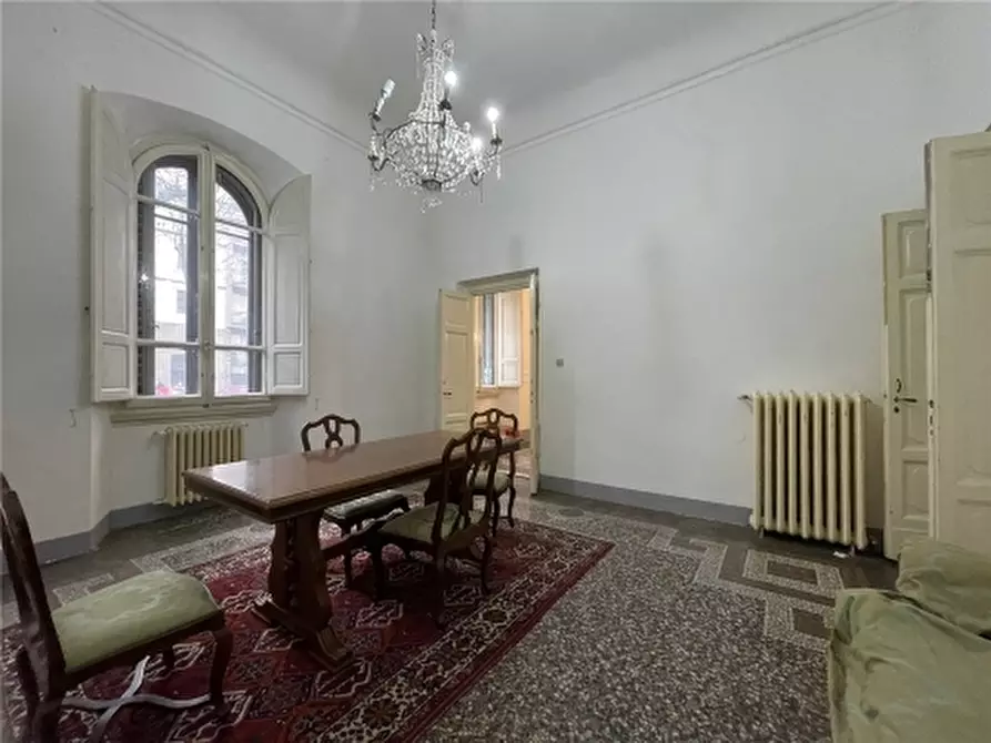 Immagine 16 di Appartamento in vendita  a Firenze