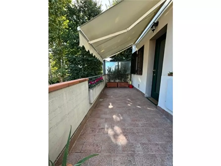 Immagine 3 di Appartamento in vendita  a Firenze