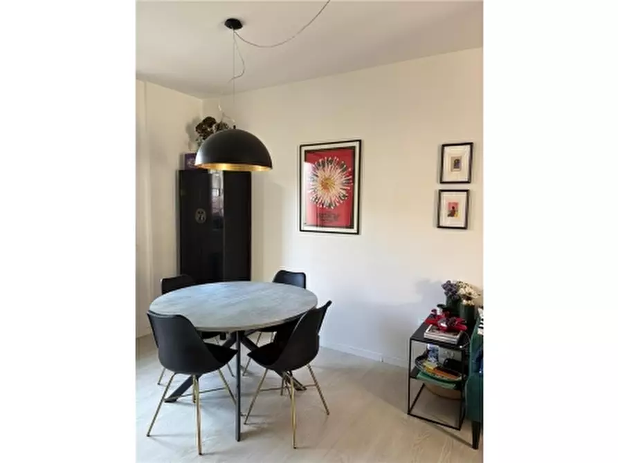 Immagine 12 di Appartamento in vendita  a Firenze