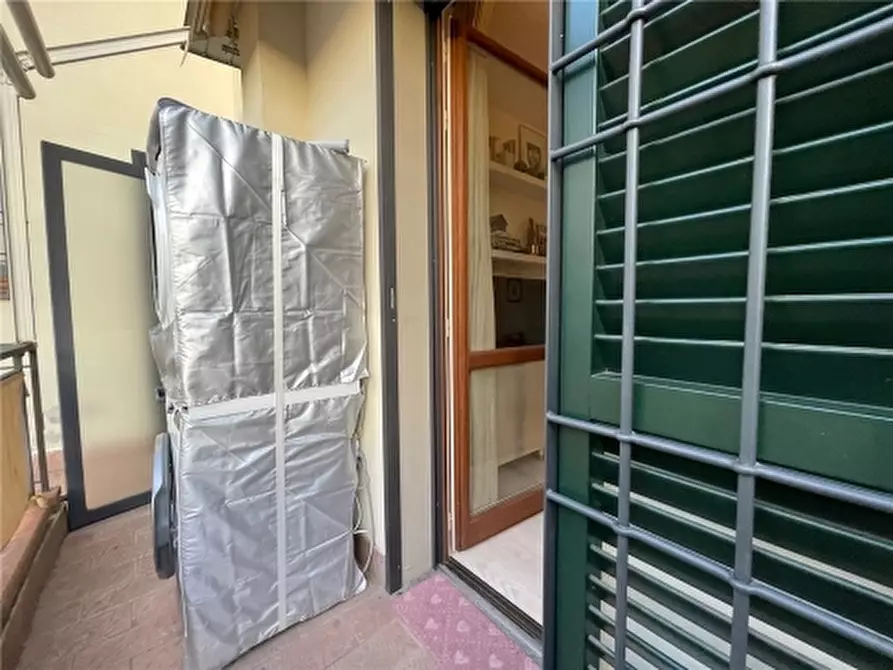 Immagine 54 di Appartamento in vendita  a Firenze