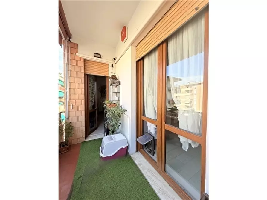 Immagine 25 di Appartamento in vendita  a Firenze