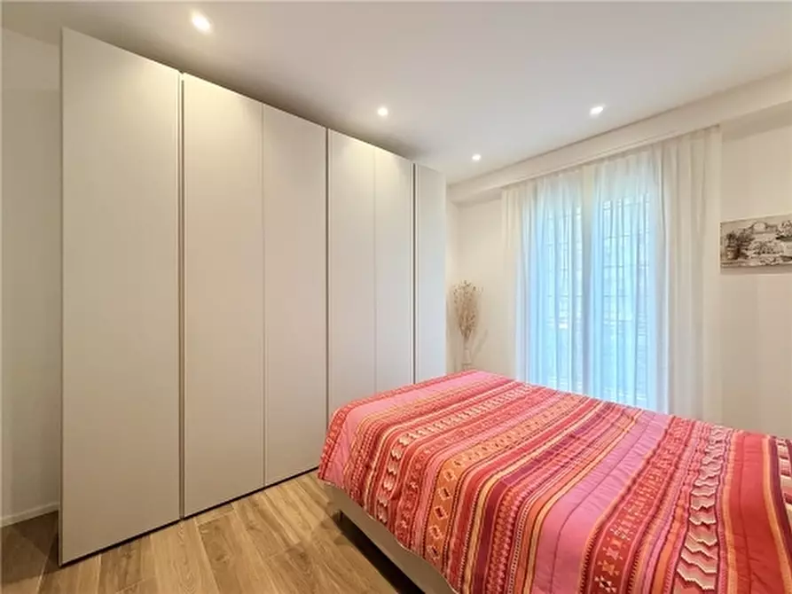 Immagine 23 di Appartamento in vendita  a Firenze