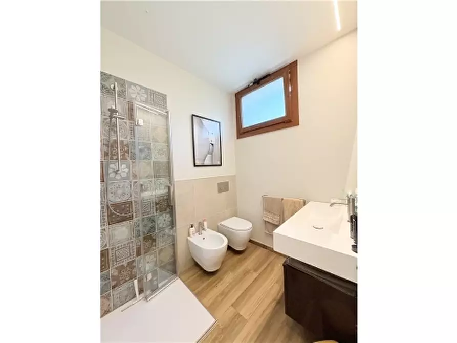 Immagine 41 di Appartamento in vendita  a Firenze