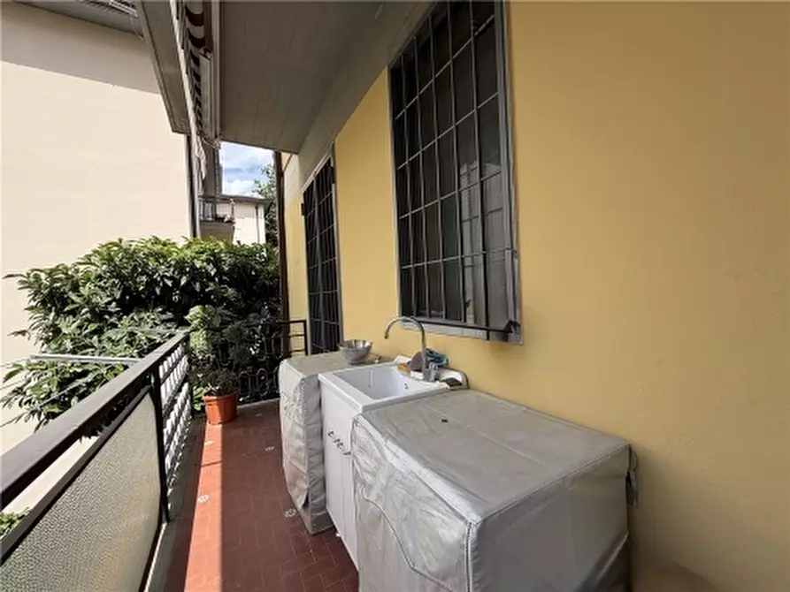 Immagine 52 di Appartamento in vendita  a Firenze