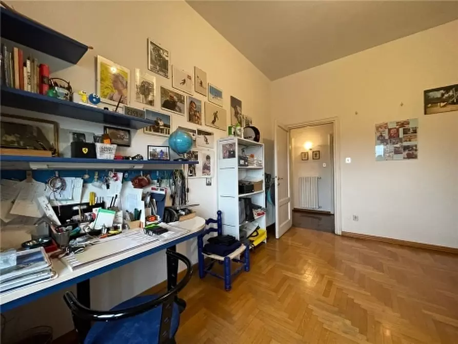 Immagine 16 di Appartamento in vendita  a Firenze