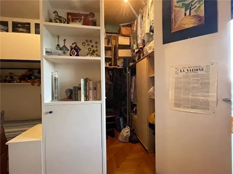 Immagine 18 di Appartamento in vendita  a Firenze