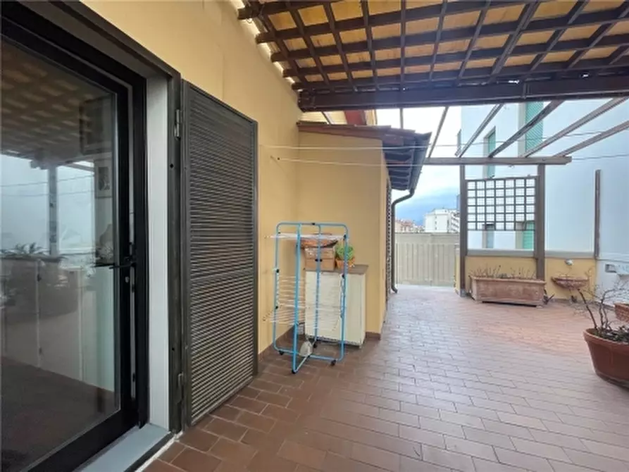 Immagine 34 di Appartamento in vendita  a Firenze