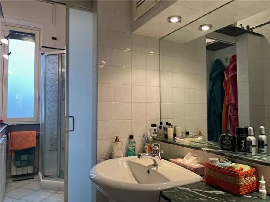 Immagine 54 di Appartamento in vendita  a Firenze