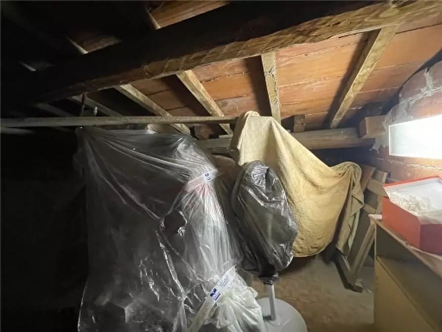 Immagine 58 di Appartamento in vendita  a Firenze