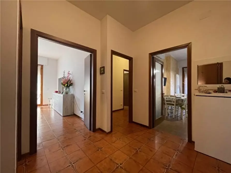 Immagine 5 di Appartamento in vendita  a Firenze