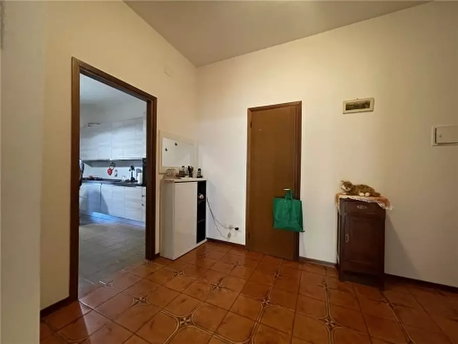 Immagine 8 di Appartamento in vendita  a Firenze