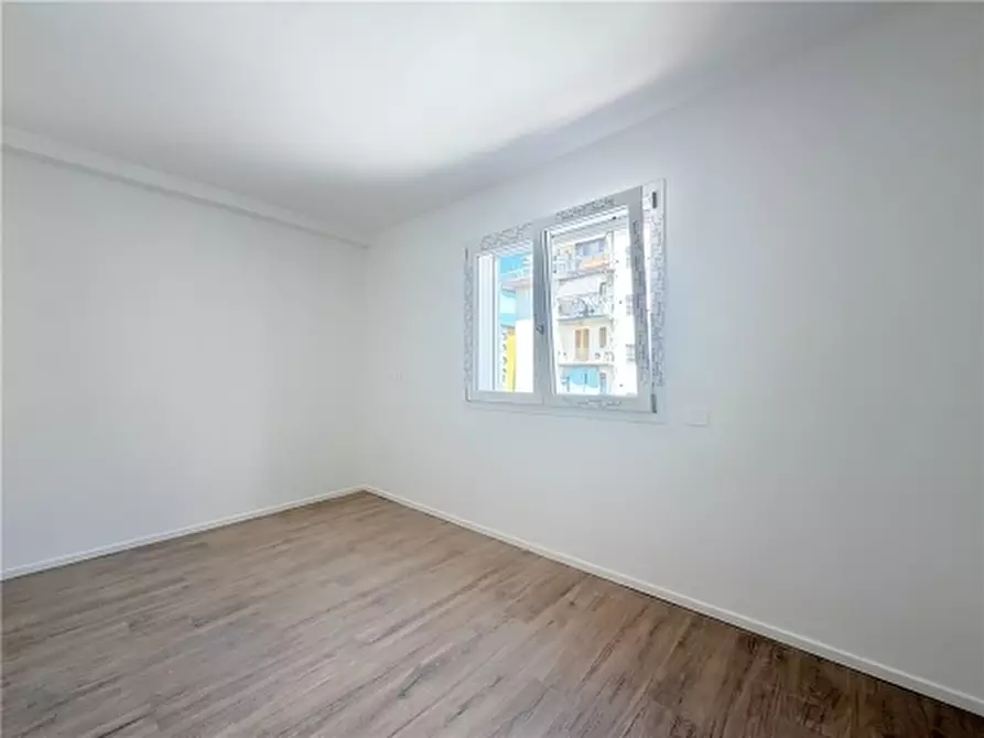 Immagine 2 di Appartamento in vendita  a Firenze