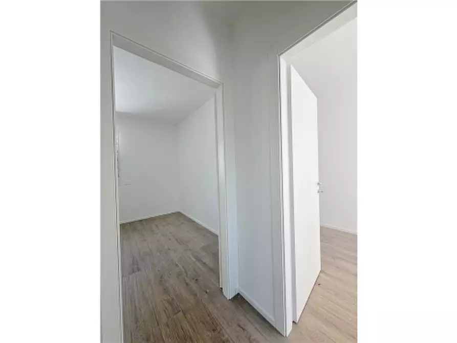 Immagine 19 di Appartamento in vendita  a Firenze