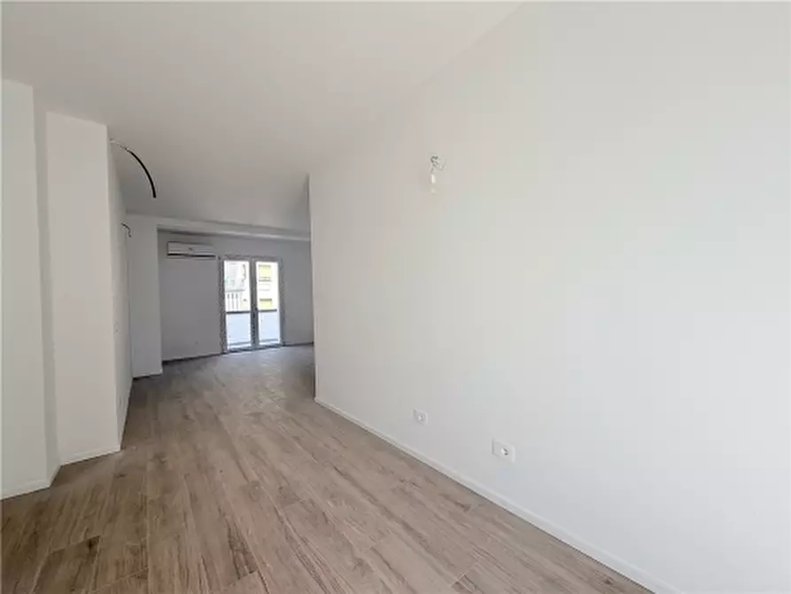 Immagine 23 di Appartamento in vendita  a Firenze