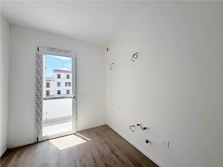 Immagine 24 di Appartamento in vendita  a Firenze