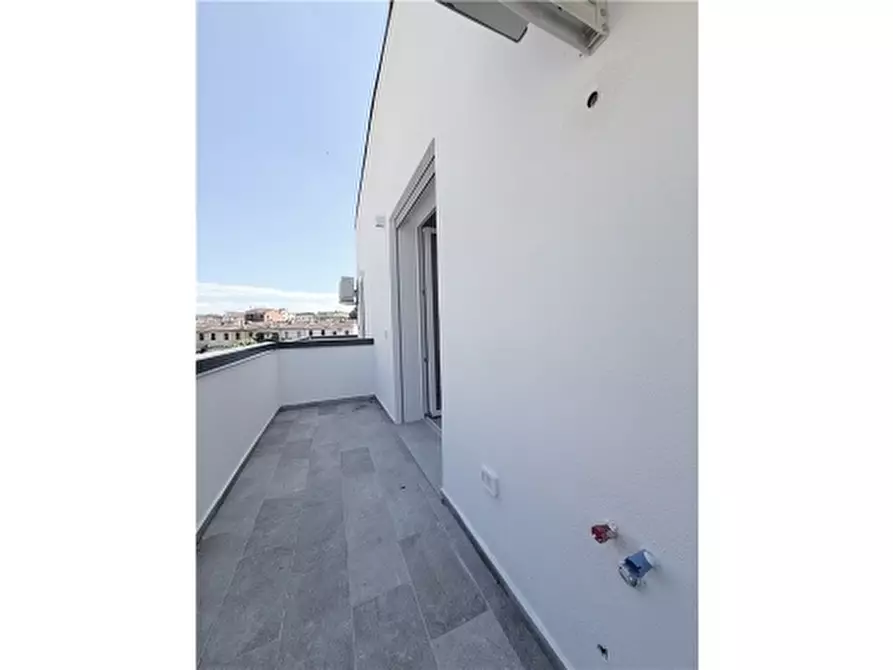 Immagine 33 di Appartamento in vendita  a Firenze