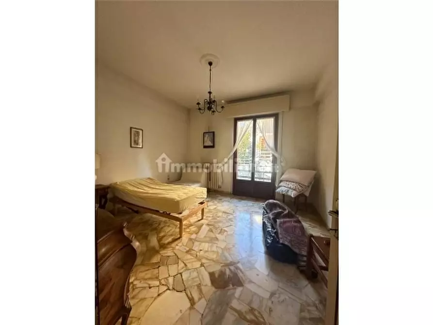 Immagine 11 di Appartamento in vendita  a Scandicci